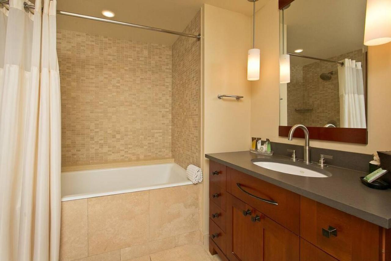 Ko Olina Beach Villas B304 - 3Br Luxury Condo With Stunning Ocean View & 2 Free Parking Kapolei Eksteriør billede